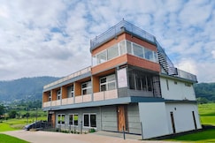 Sunrise Vista Resort & Hotel, GARUD