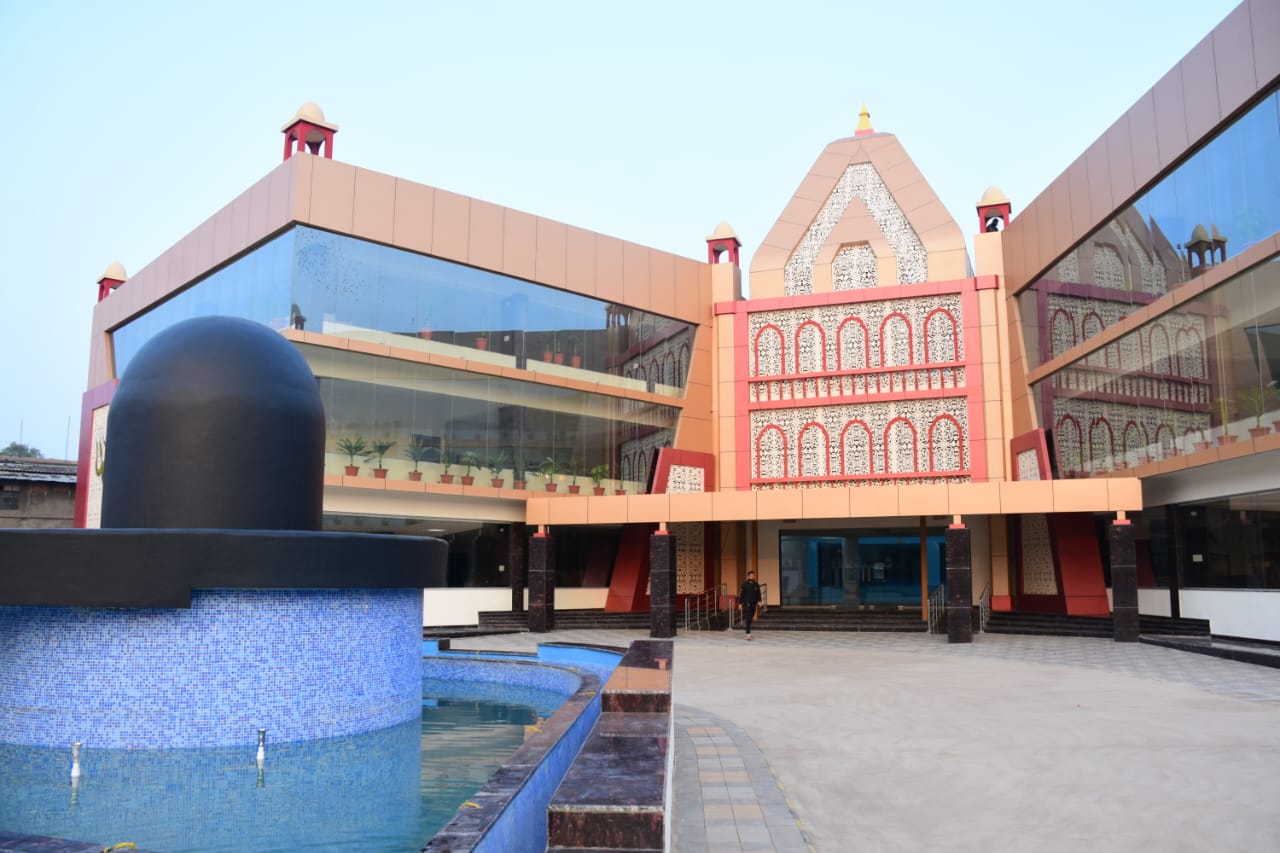 Hotel Avantika Railway Station Ujjain - Tap to explore photos