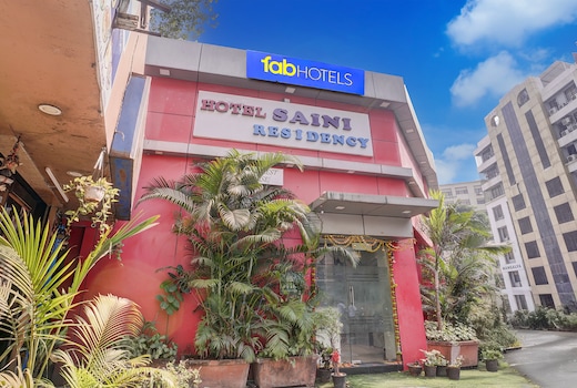 FabHotel Saini Residency
