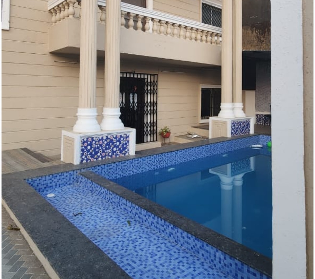Royal Pool Villa. 4BHK Lonavla. - Tap to explore photos