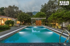 StayVista at Petal @ Everdale Mussoorie Foothills W/ Heated Pool, Dehradun