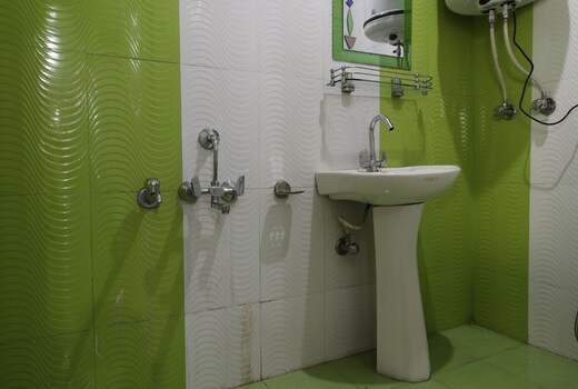 Hotel O Kohsheen Guest House
