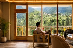 The Woodpecker Inn Jibhi, Jibhi