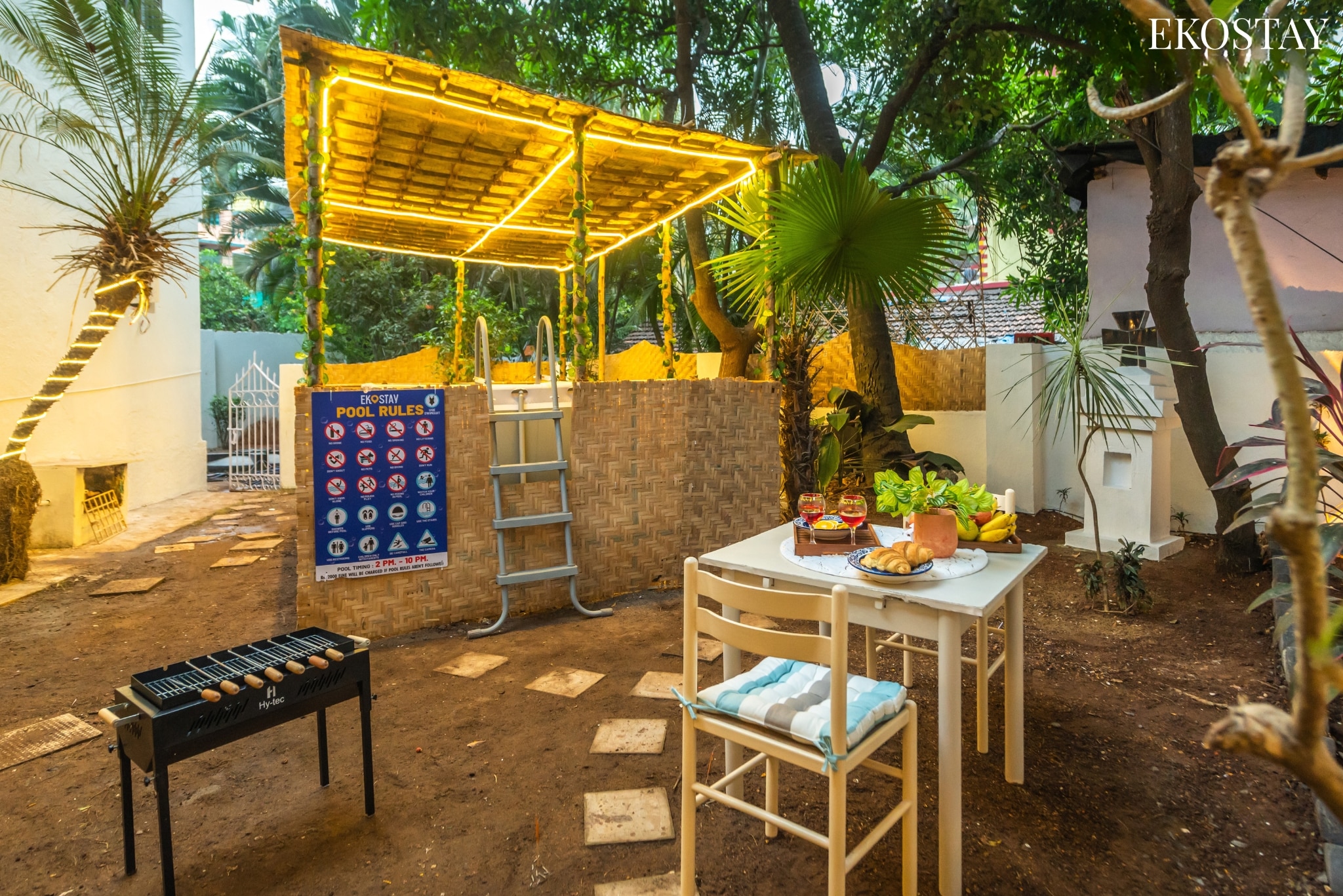 EKOSTAY  Copacabana Villa - Tap to explore photos