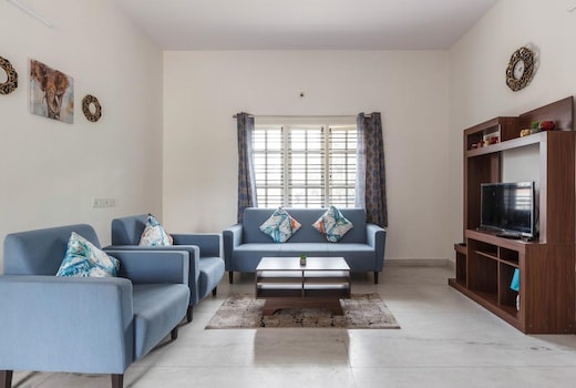 Mistyblue Suites | Entire 3BHK Apartment