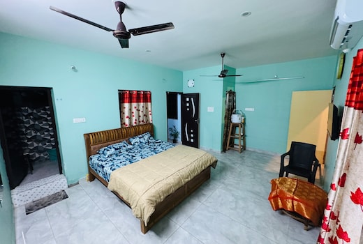 SP Homestay King Suite with AC  Wi Fi   TV