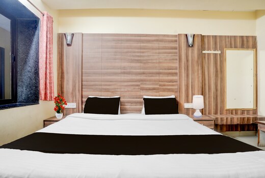 Hotel O Delwara Jain Temple Formerly Padmavati