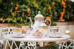 Palm 34 |A Luxury Boutique Stay With Cook, Jaipur