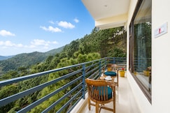 Wonder Inn Kasauli | Wake Up to Pine & Valley Views, Baddi