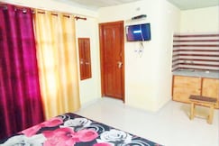 Mahadev Homestay, Thunag