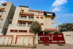 Super Townhouse Gomti Nagar Sector 1 Formerly The Gahmar Inn, Lucknow