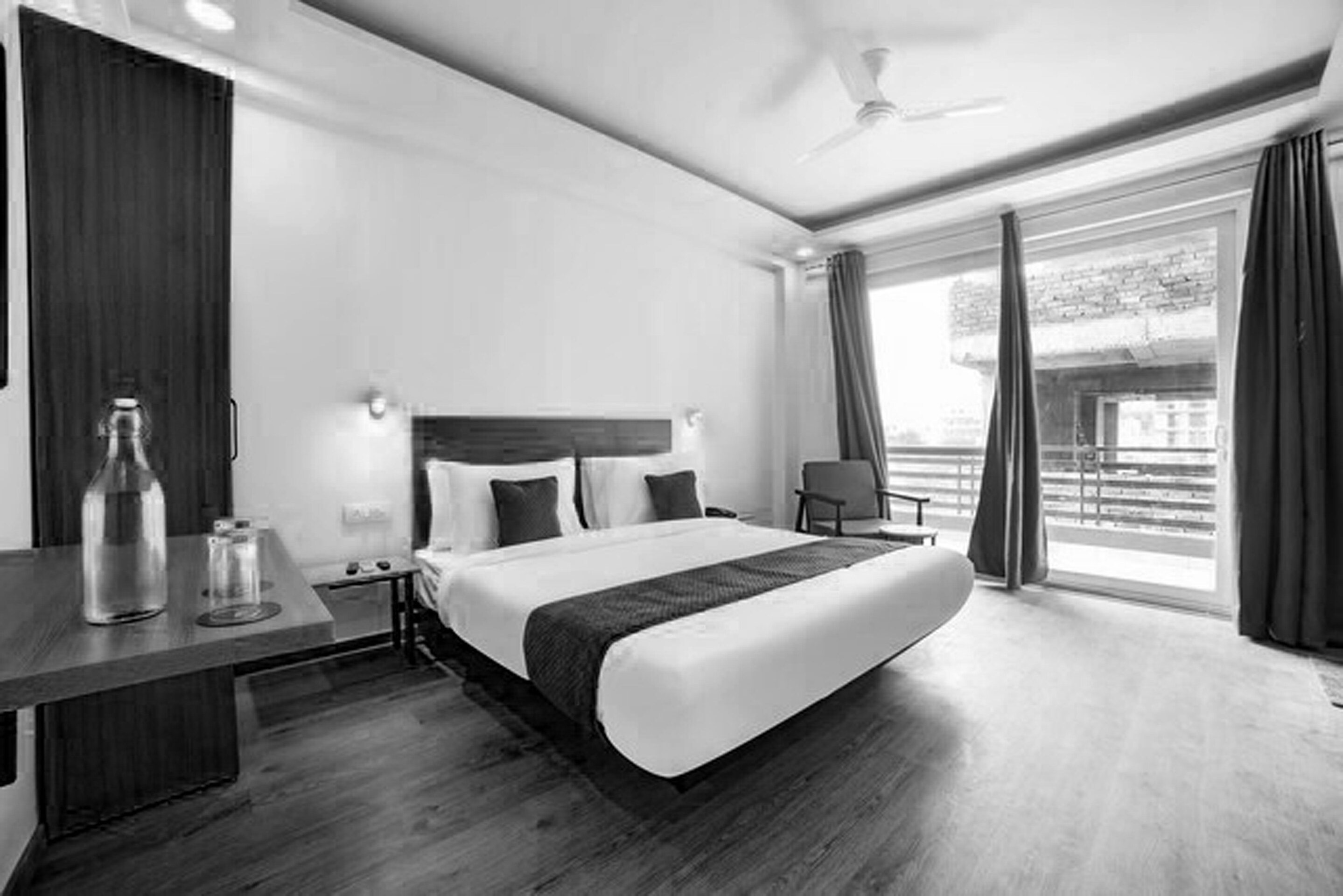 Townhouse Sector 46 Gurgaon Near Appu Ghar - Tap to explore photos