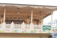 Green Mountain Houseboats, Srinagar