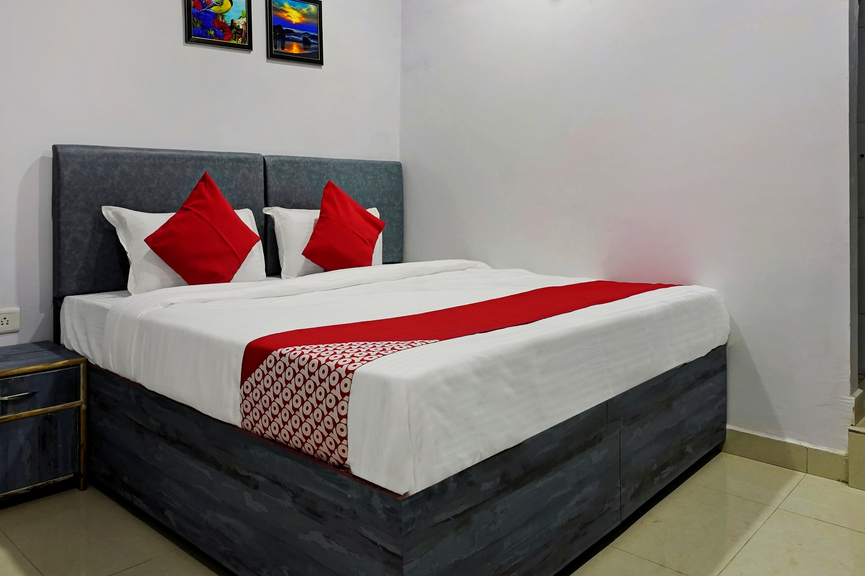Collection O Gauri Shree Hotel - Tap to explore photos
