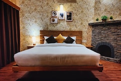 Family Retreat - The Forest Dak Bangalow, Bhowali