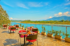 The Neeraj Naturecure - Ganga View, Rishikesh