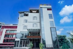 Super Townhouse IIM Bangalore Formerly Hotel Onyx, Bangalore