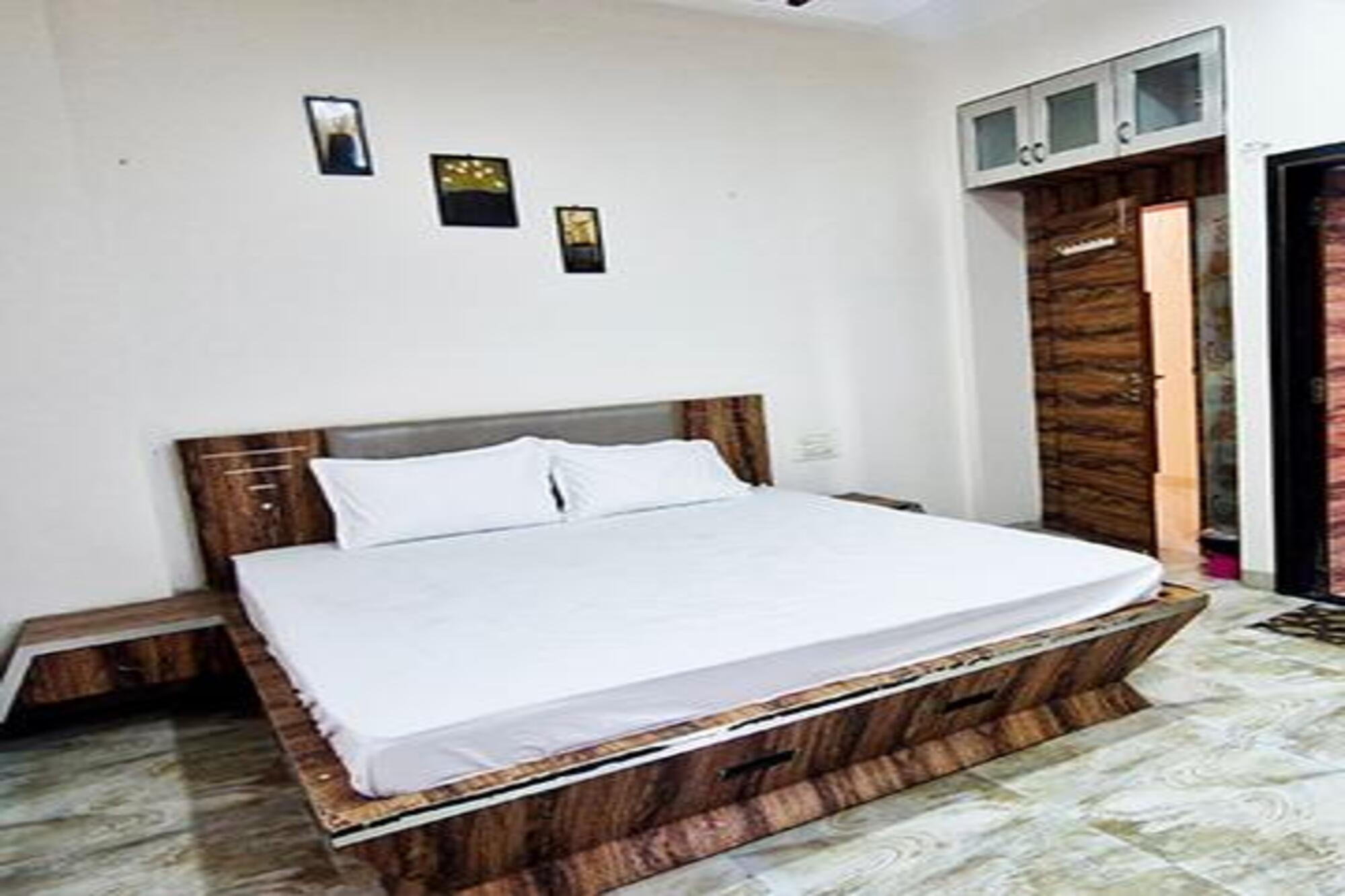 FabHotel Kaveri Executive - Tap to explore photos
