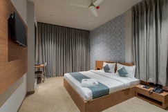 Hotel Anand Regency, Dhule