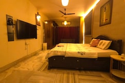4RK Elite | Posh Location Apple, Mumbai