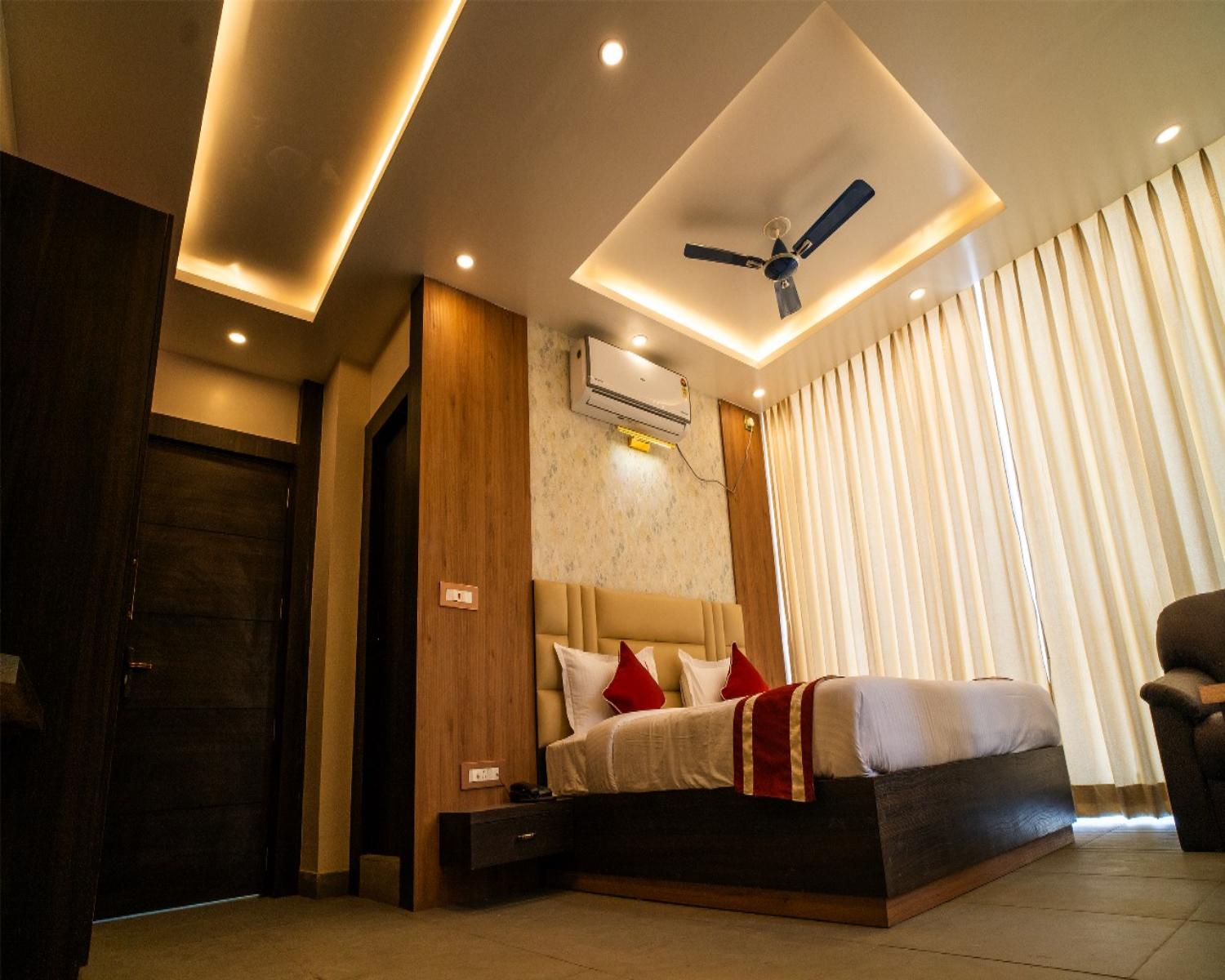NB Sonar Bangla Hotel - Tap to explore photos