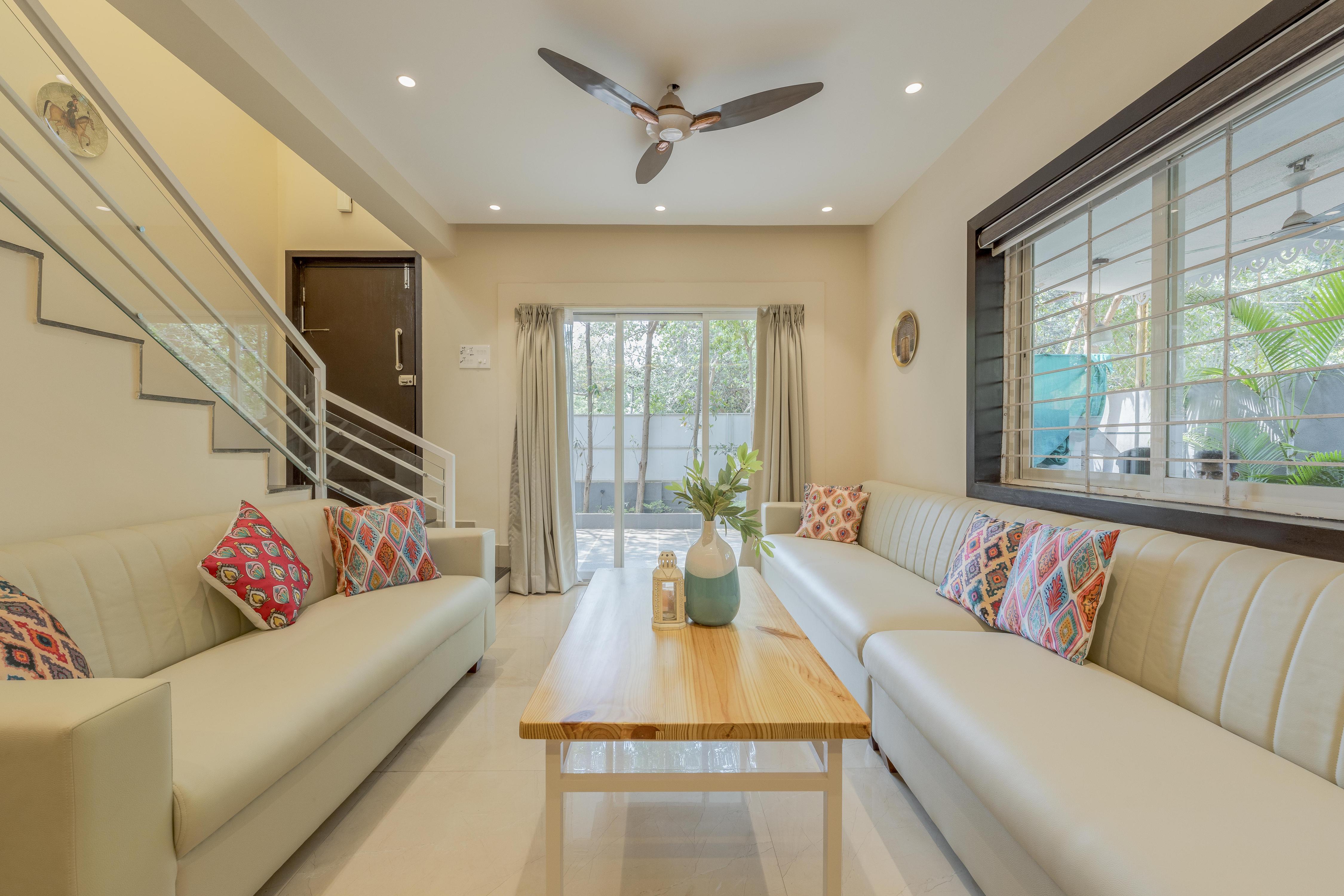 Staymaster Mango Mirage 10BHK  - Tap to explore photos