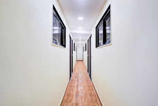 Hotel O Metro Galaxy inn