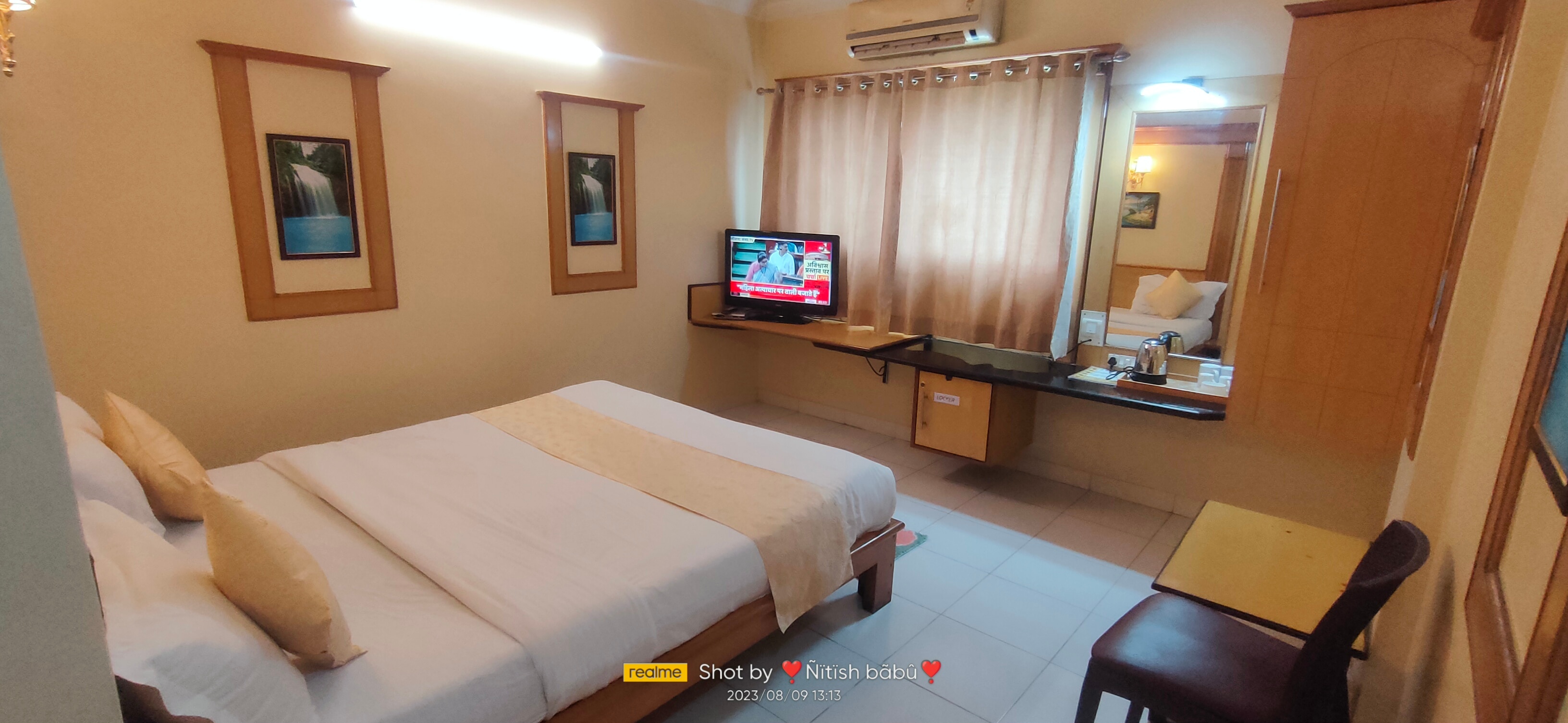 Hotel Suraj Classic - Tap to explore photos