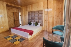 Aurum Valley | 3BR Duplex in Tirthan by Homeyhts, Banjar