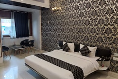 Hotel The Hills, Ambikapur