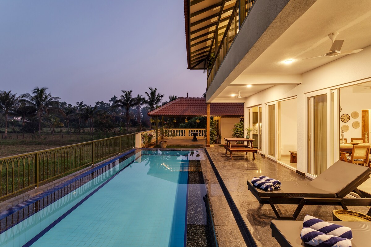 Hireavilla | Villa Verona - 6BHK with Private Pool & Feild View in Parra - Tap to explore photos