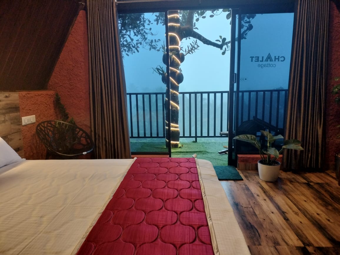 Chalet Homestay - Tap to explore photos