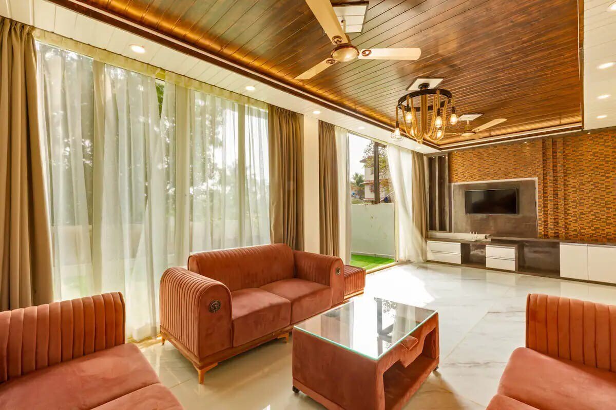 Luxury 4Bhk Villa North Goa - Tap to explore photos