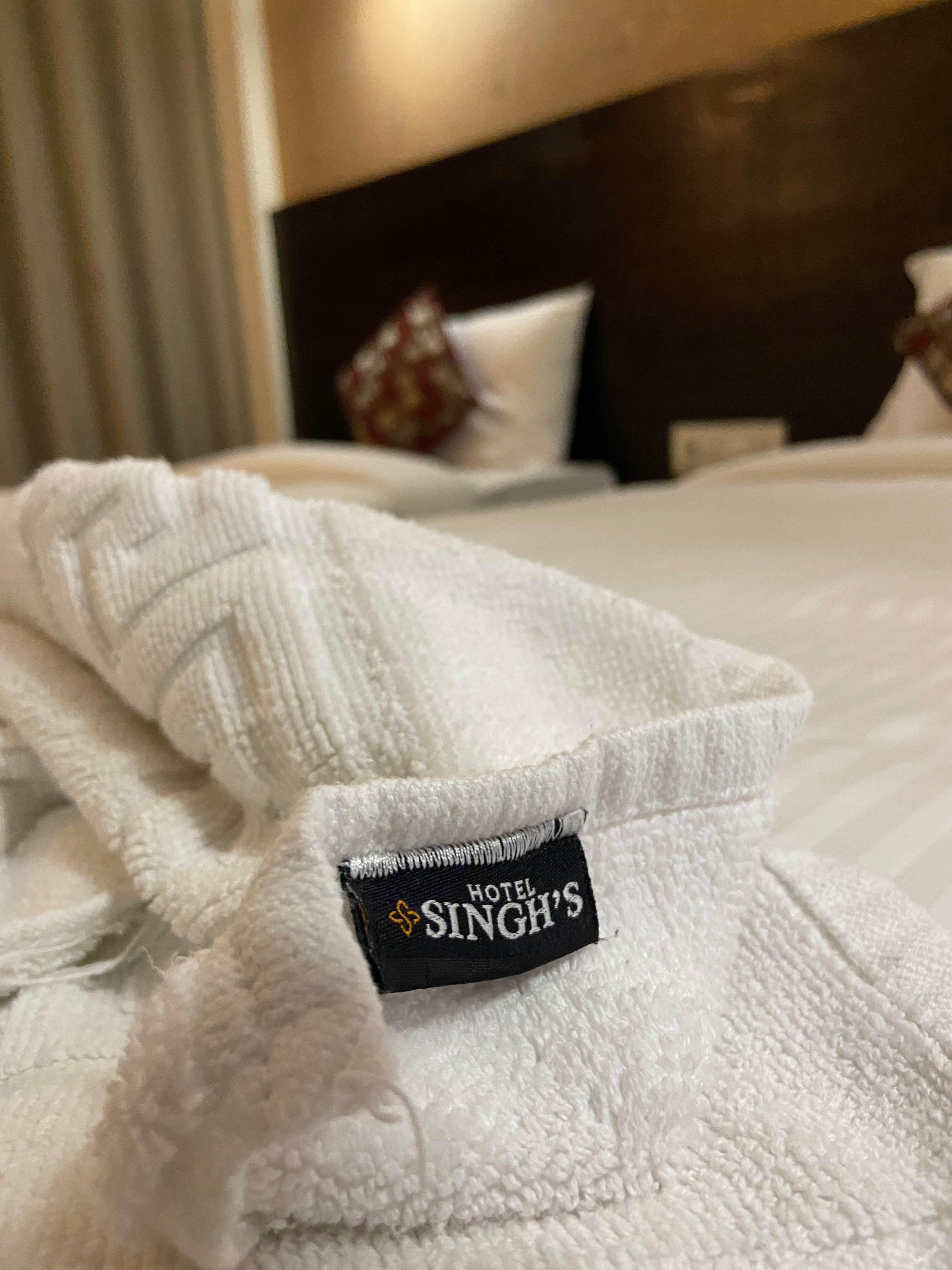 Hotel Singhs By WB Hotels - Tap to explore photos
