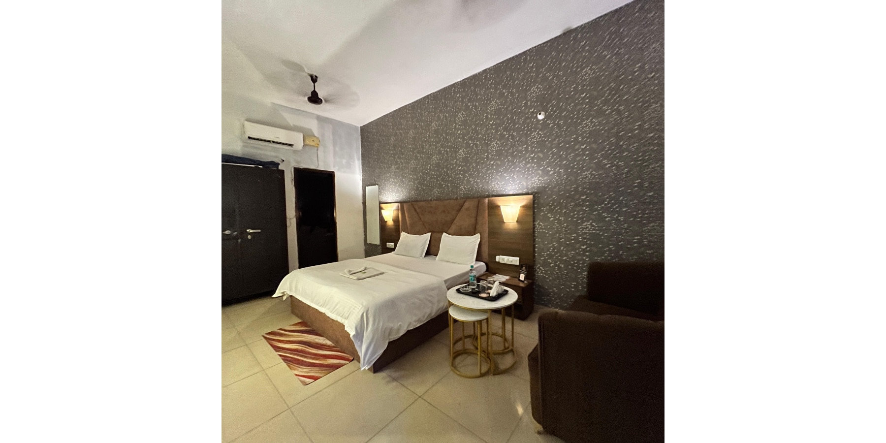 COZY INN ROOMS-FEROZPUR ROAD, Ludhiana