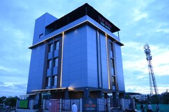 Vip inn stay hotel (7 km from Pune Airport), Pune