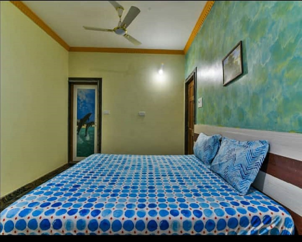 RIVER VIEW 3BHK SAIDHAM VILLA NEAR CANDOLIM BEACH - Tap to explore photos