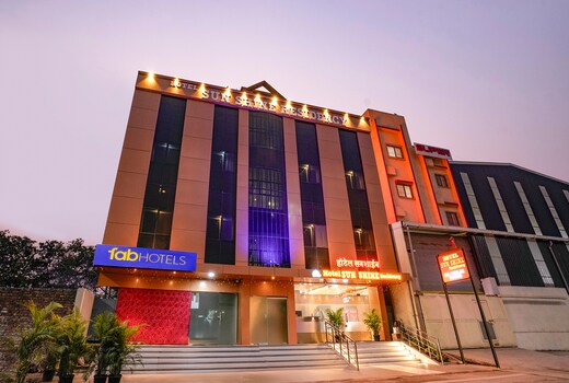 FabHotel Sunshine Residency