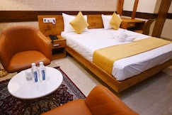 Hotel Mangalam and Marriage Garden, Garhwa