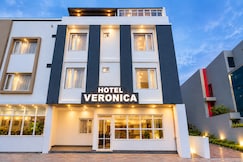 Hotel Veronica, Indore