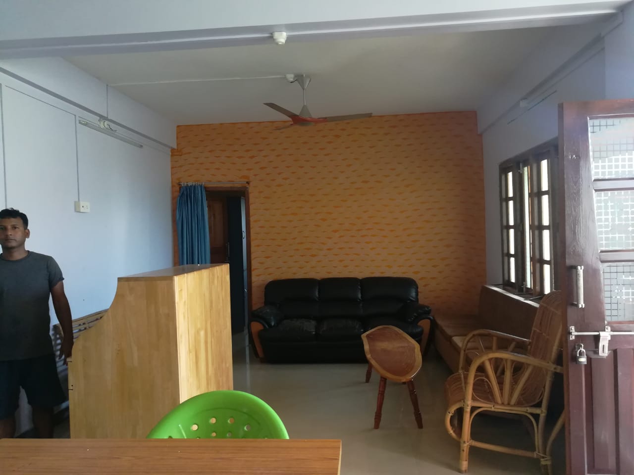 Mahendralaya Homestay - Tap to explore photos