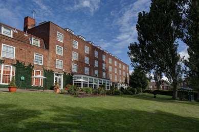 Best Western Homestead Court Hotel - Tap to explore photos