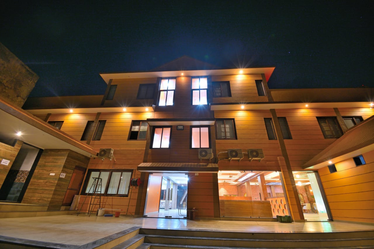 Jagatgarh Resort - Tap to explore photos