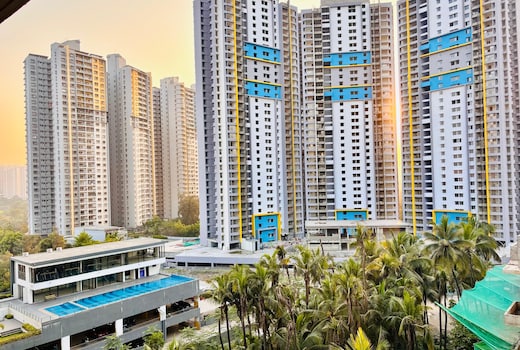 The Green and Groves Atelier