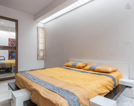 Cozy Room with Private Entry - Tap to explore photos