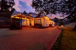 Vintage Inglenook Heritage Bungalow in Ooty by VOYE HOMES, Ooty
