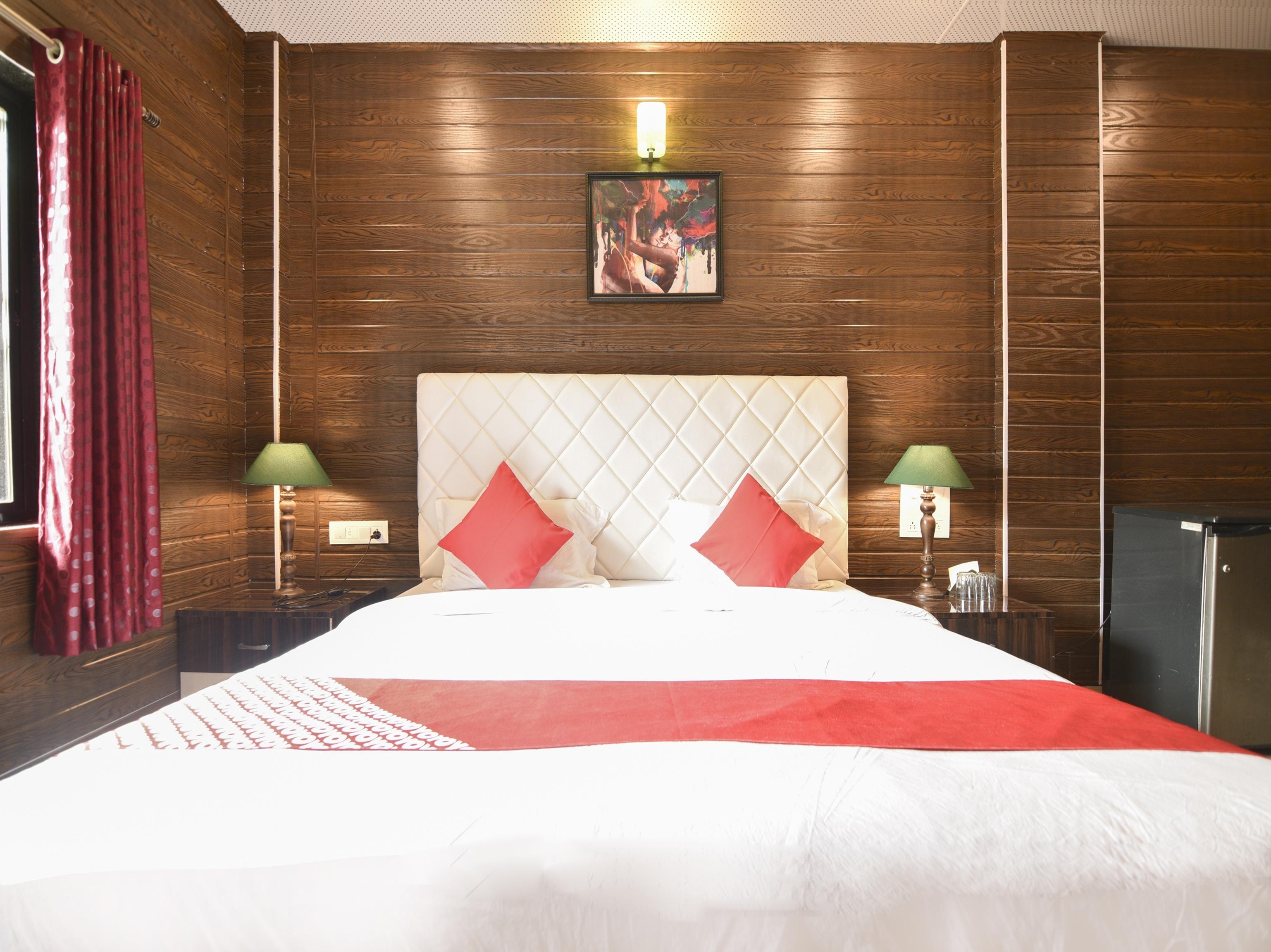 Hotel O Sai Prasad Resort - Tap to explore photos