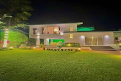 Mount Bungalows - 3BR Pvt Pool Lawn, Lonavala