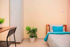 Z Express Leela, Bangalore