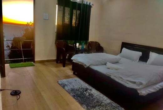 Hill View Cottages by Travel Two Trip